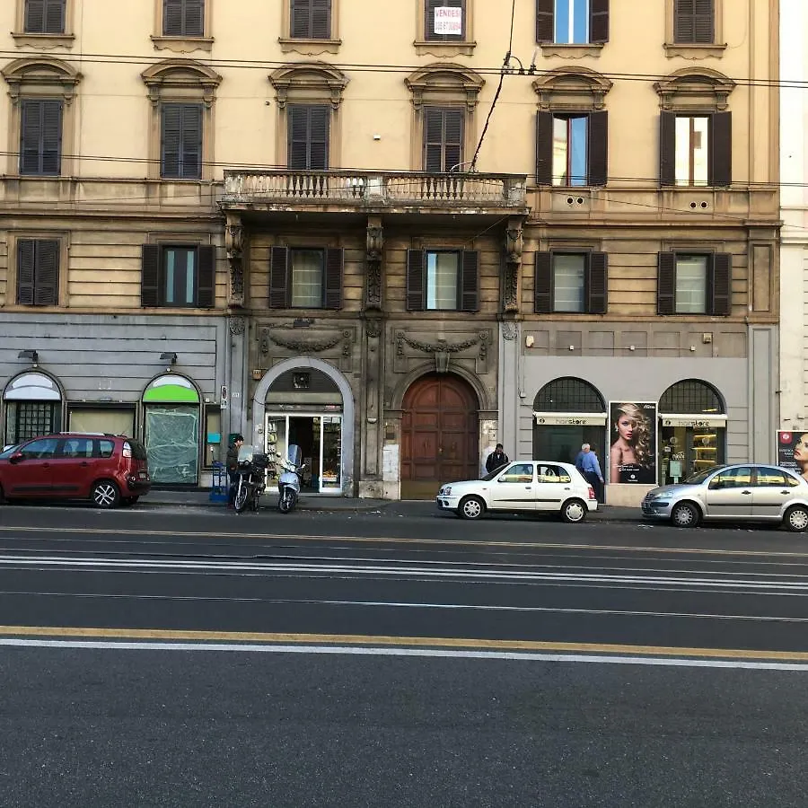 Home Holidays Alviti Rome