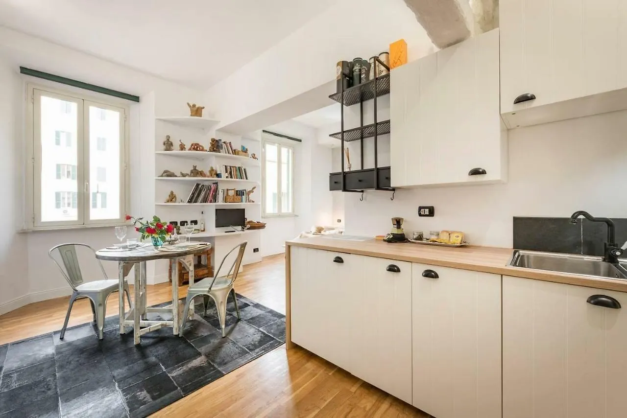 Home Holidays Alviti Rome Italy