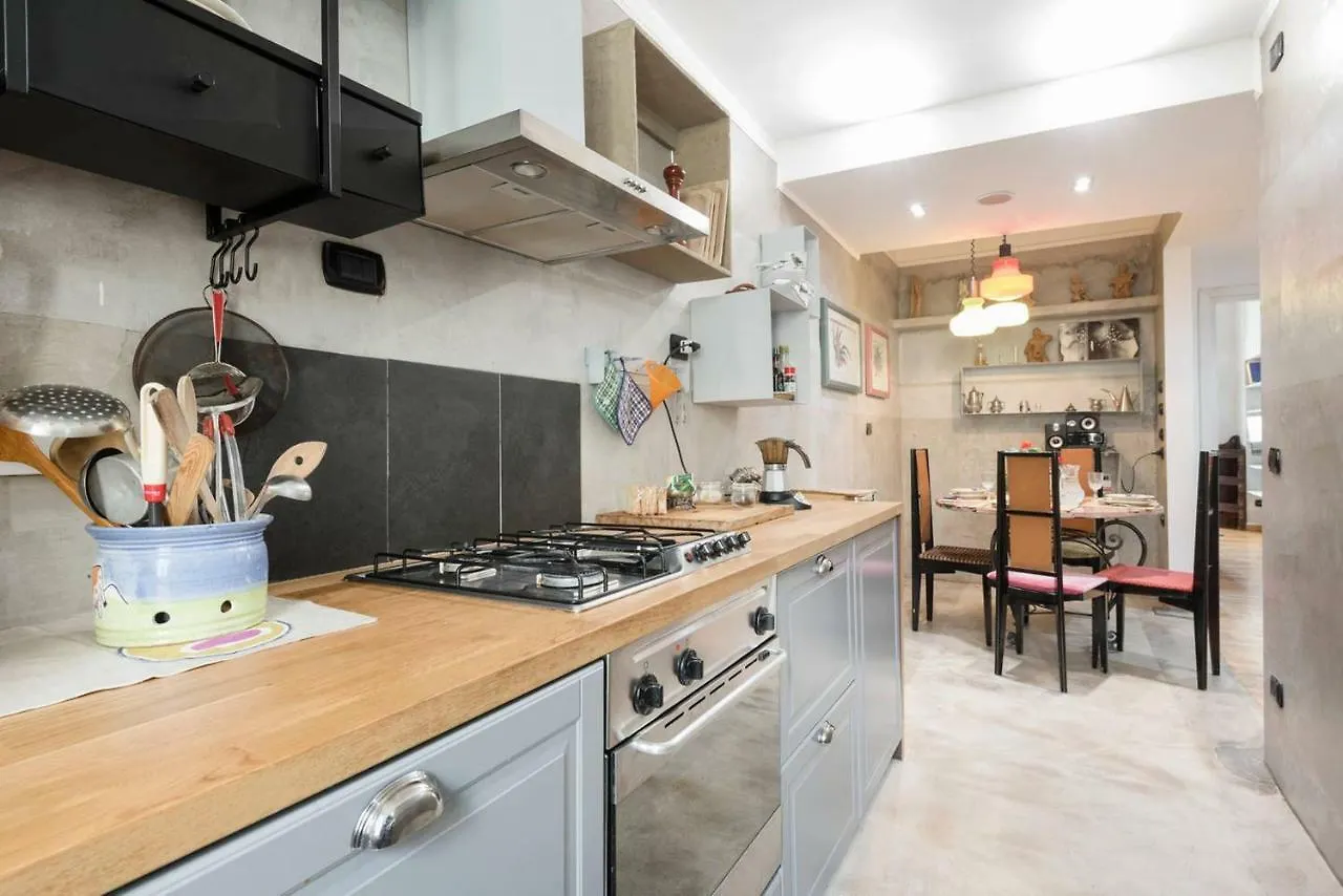 Hébergement de vacances Home Holidays Alviti Rome Italie